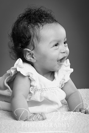 babyphotos-jasmine6months-devipridephotography04bw
