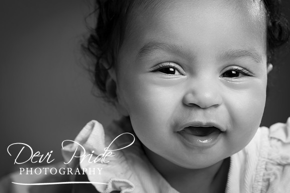 babyphotos-jasmine6months-devipridephotography01-2bw